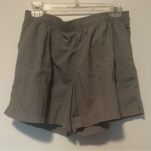 Columbia Women’s Shorts Sz L